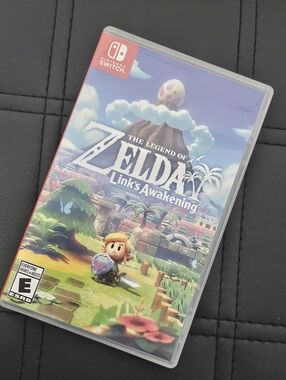 Zelda Link's Awakening Nintendo Switch Game